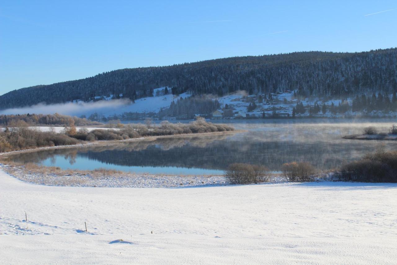 L'Esca'Lac Grande-Riviere Chateau Luaran gambar