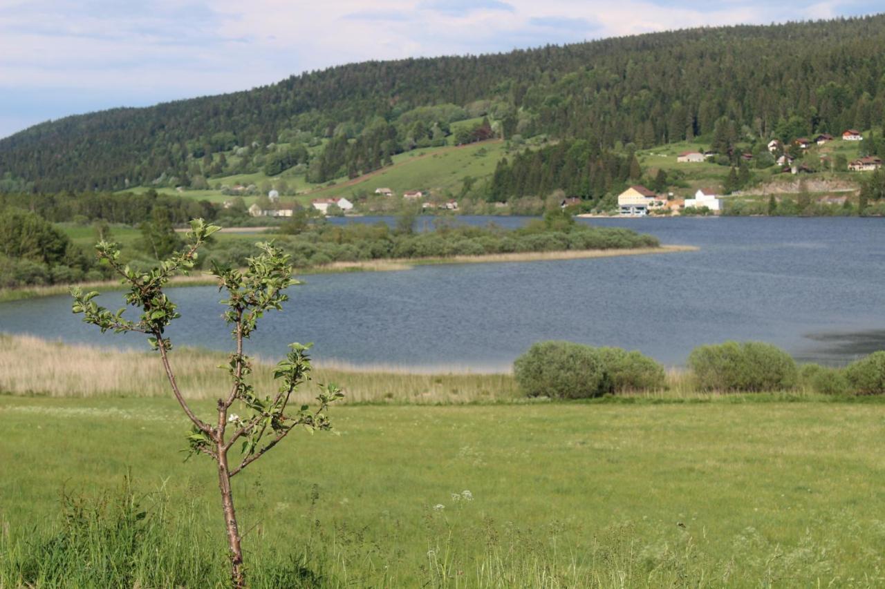L'Esca'Lac Grande-Riviere Chateau Luaran gambar